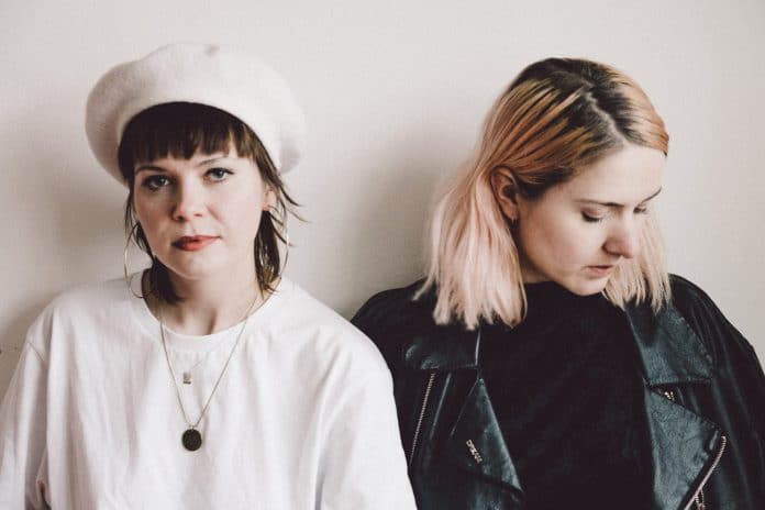 Gurr_Pressshots_0518_1_Credit_Rowan_Allen_300dpi