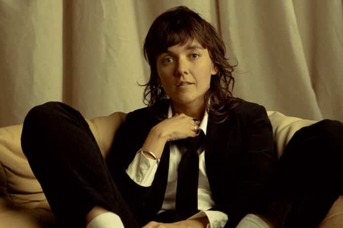 Courtney_Barnett_2019_credit_Lili_Waters Courtney Barnett spielt ihren Song “Sunday Roast” bei Jimmy Fallon