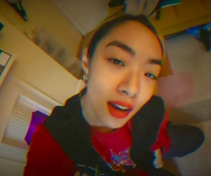 The 1975-Tributkonzert: Phoebe Bridgers und Rina Sawayama spielen Coversongs