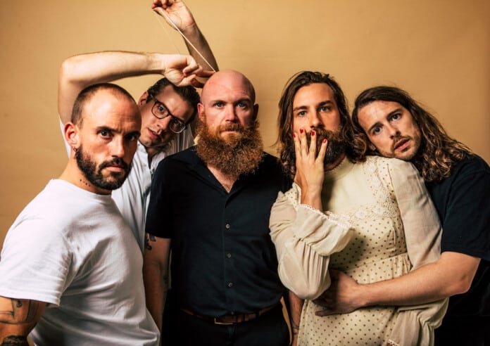 Idles veröffentlichen neues Album „Crawler“